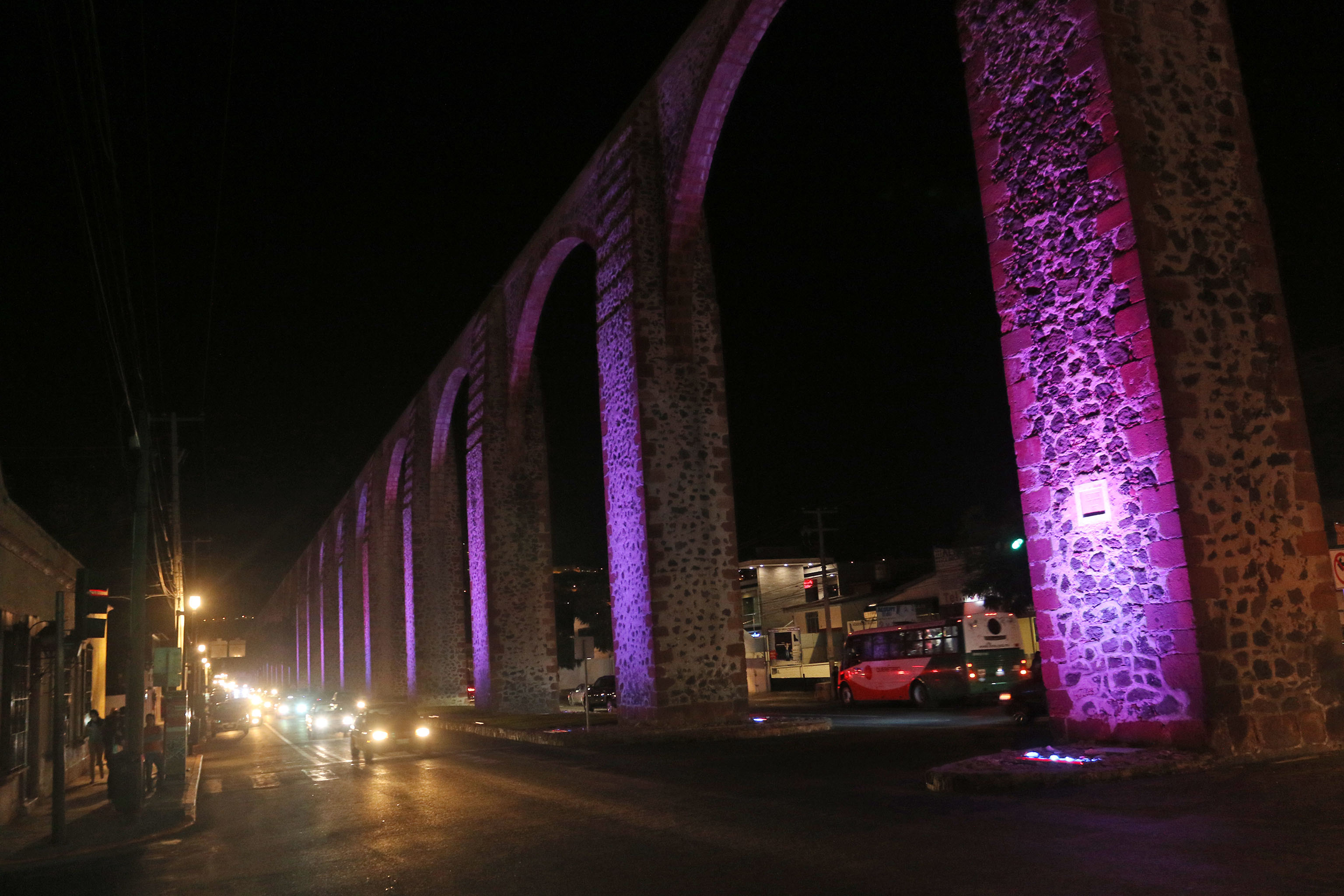 Iluminarán 12 Monumentos con Luz Rosa La Voz de Querétaro
