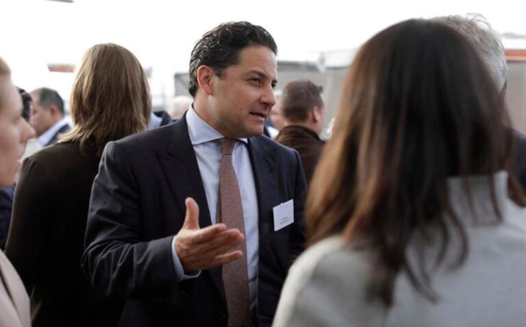 Luis Doporto industria aguacate jóvenes innovación