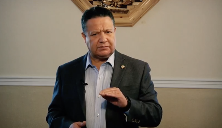 El Senador Menchaca Salazar de MORENA