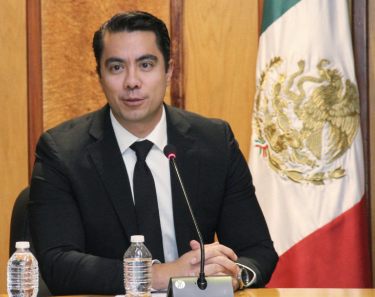 FeliFer Macías participó en el Día del Juzgador Mexicano