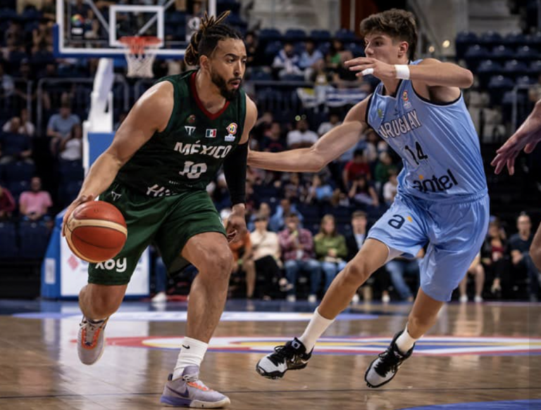 Jugadores de Libertadores de Querétaro en la Selección Mexicana.