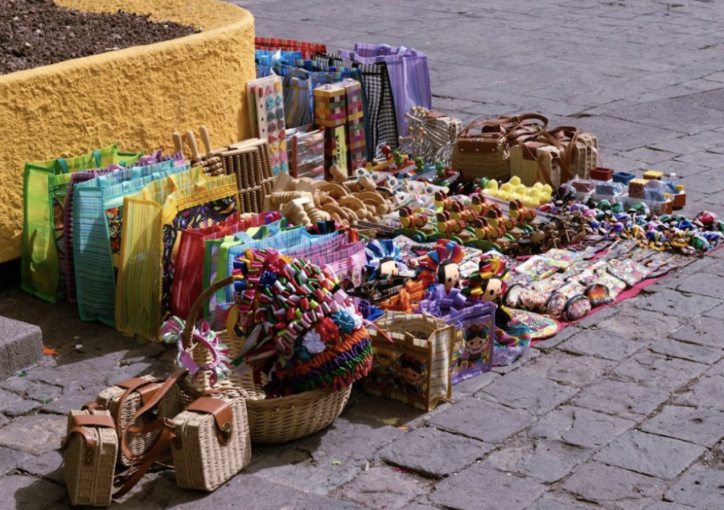 Cerca de concretarse el Mercado Artesanal y Cultural en Querétaro.