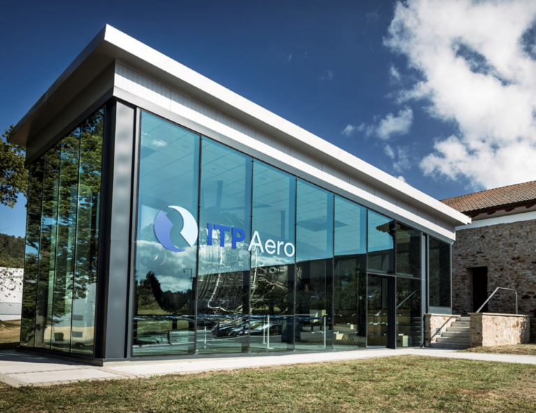 El Gobierno de Querétaro fue a Francia por inversiones de la industria aeroespacial.