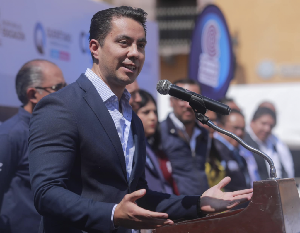 FeliFer Macías habló al respecto de la Ley 3 de 3.