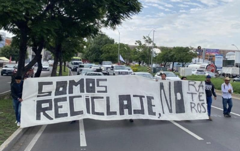 Los chatarreros desquicieron la capital queretana este lunes 21 de agosto.