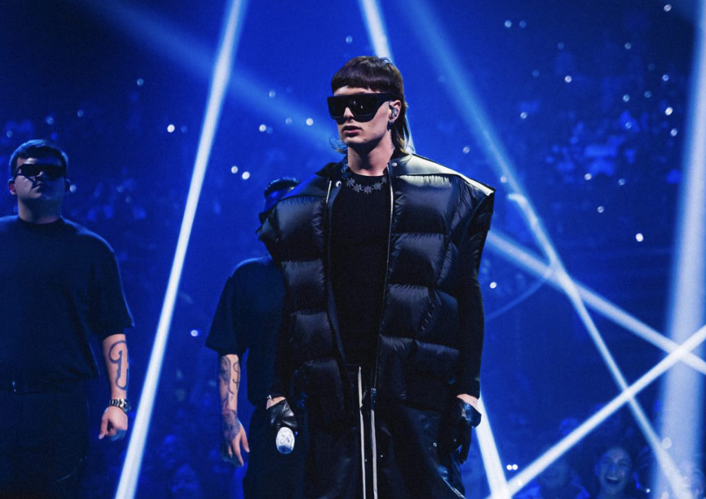 Los queretanos se quedarán sin la presentación de Peso Pluma en vivo.