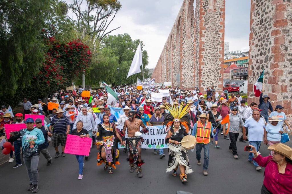 Exigen al gobernador suministro de agua para comunidades de la sierra Gorda