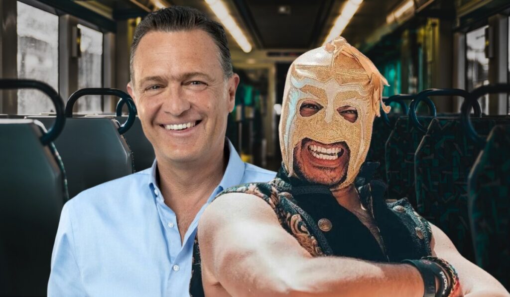 #AlVolante Escorpión Dorado junto a Mauricio Kuri y "Ojitos de Huevo".