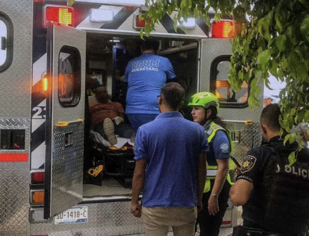 Se quedan sin dedos por manipular sin precaución cohetes en Querétaro.