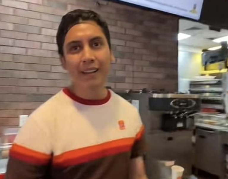 El gerente del Burger King llamó "muerto de hambre" a un cliente que pedía una hamburguesa gratis.