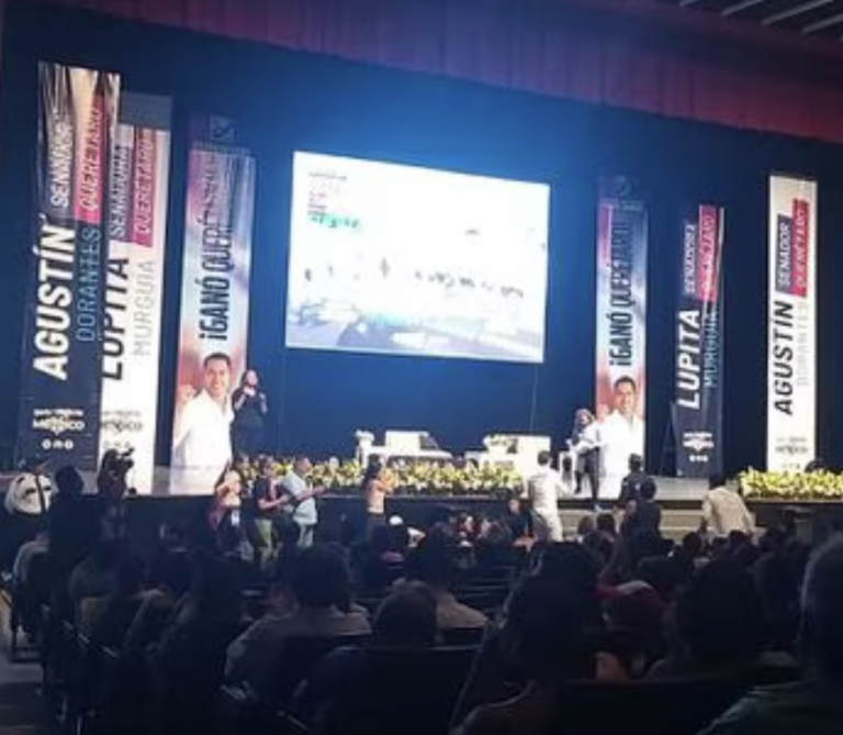 A los maestros queretanos no se les obligó a nada pero si se les hizo creer otra cosa.