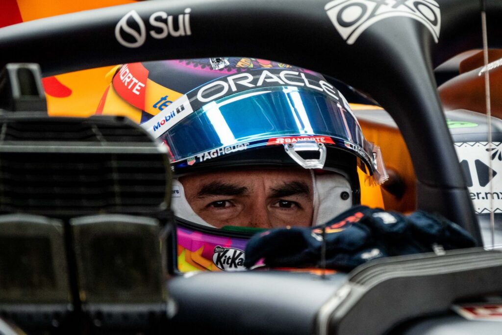 Checo Pérez extendió contrato con Red Bull por dos años