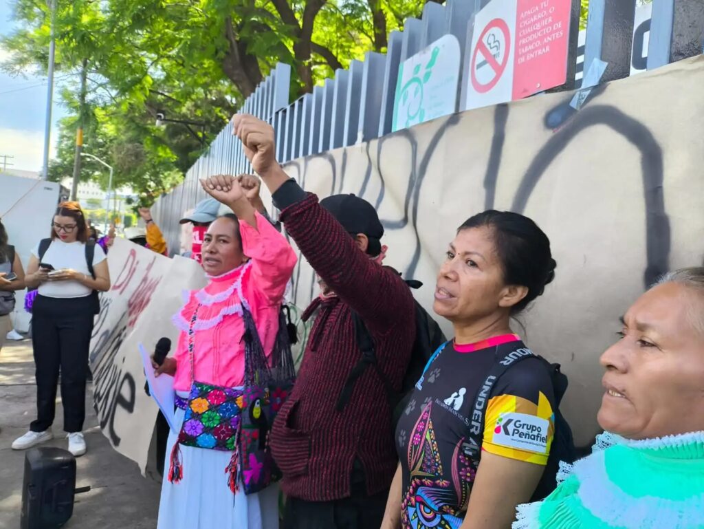 Indígenas exigen a gobierno y sociedad apoyar comedores indígenas