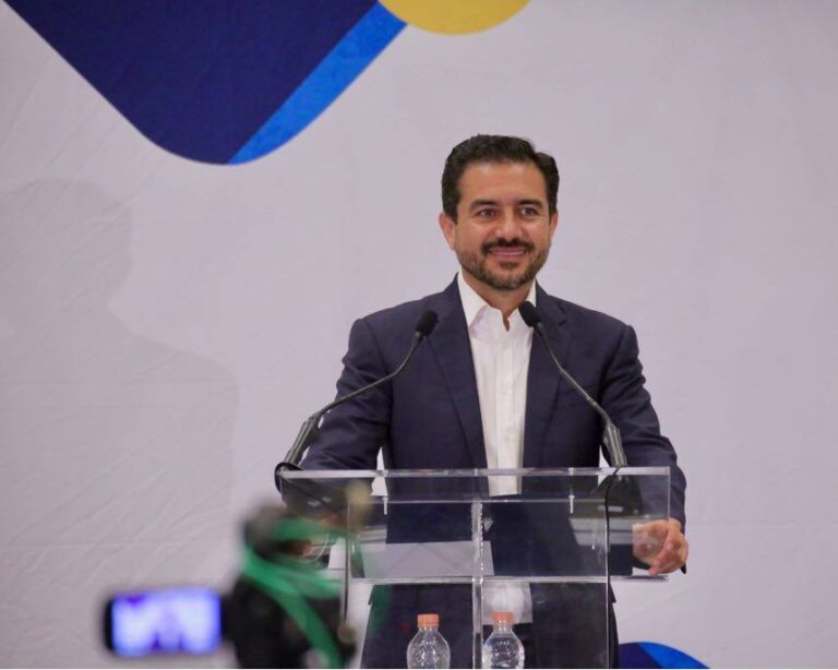 Miguel Ángel Yunes Márquez se compromete a mejorar trato de Veracruz