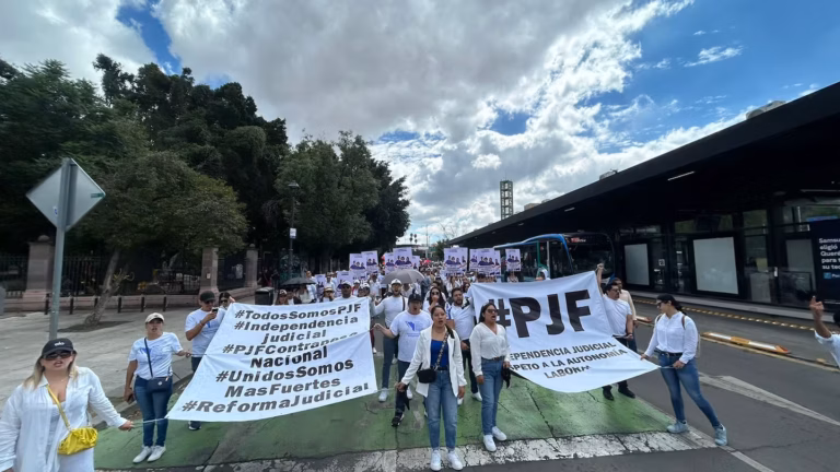 Querétaro se une a las protestas contra la reforma judicial