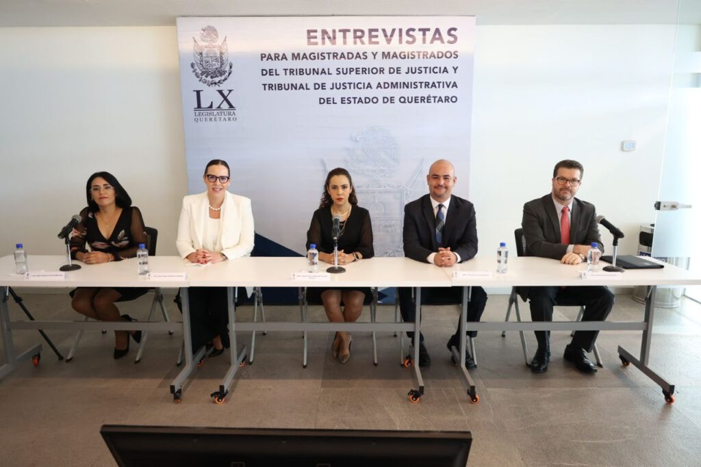 Diputados entrevistan a aspirantes a magistrados del TSJ