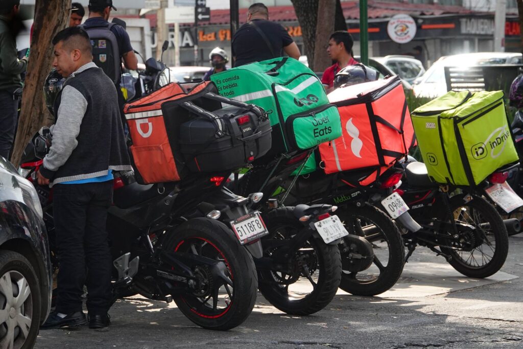 Reforma laboral para repartidores y choferes en plataformas digitales
