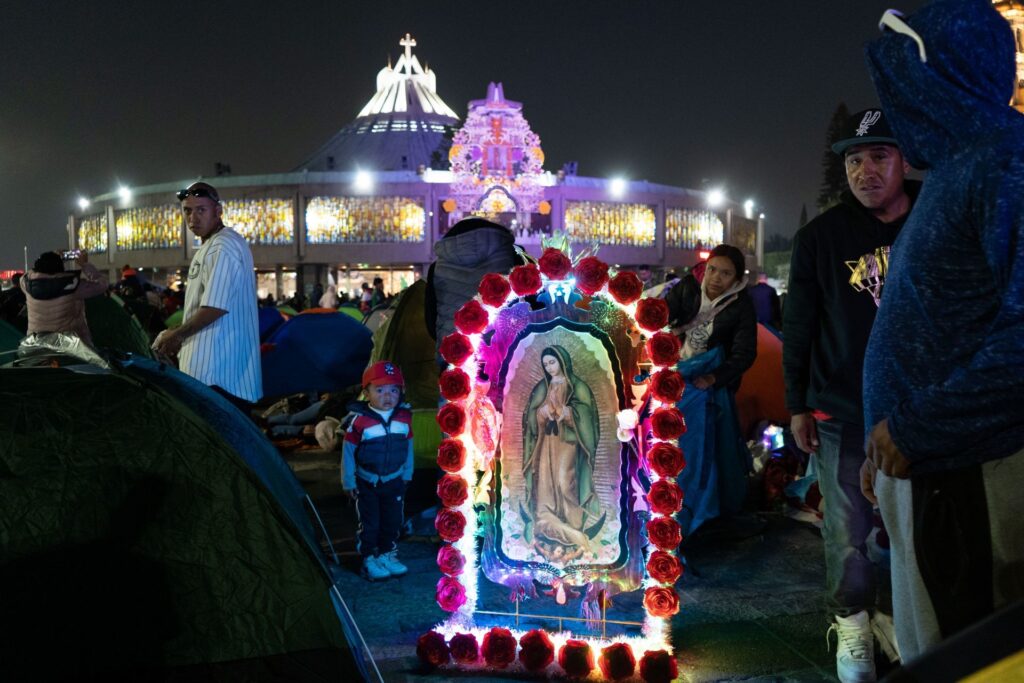 La Virgen de Guadalupe: Un Símbolo de Fe y Unidad Nacional