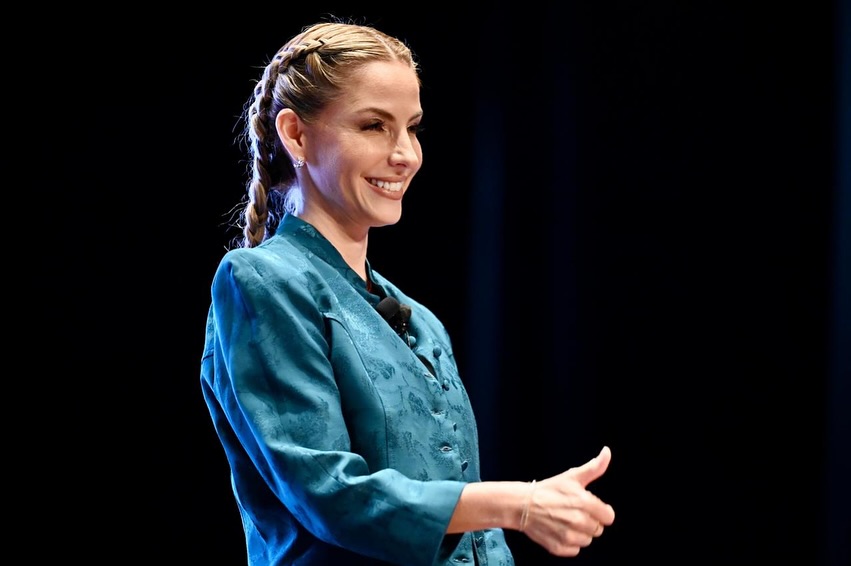 Patricia Lobeira asegura protección en eventos navideños de Veracruz