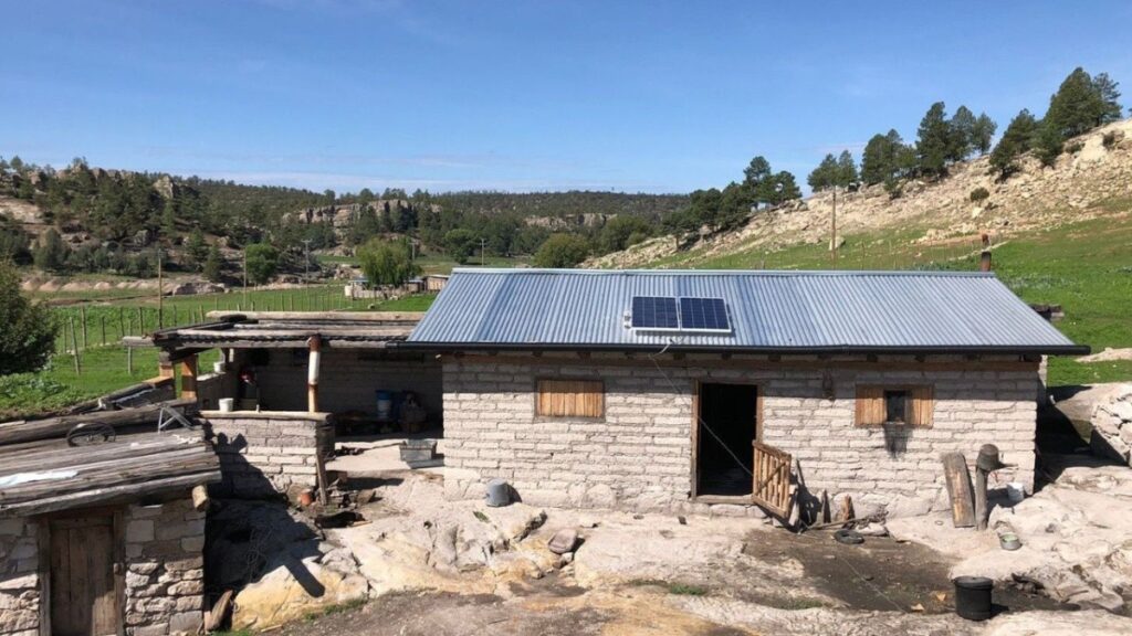 Ernesto Mizrahi Levy destaca impacto social de la arquitectura