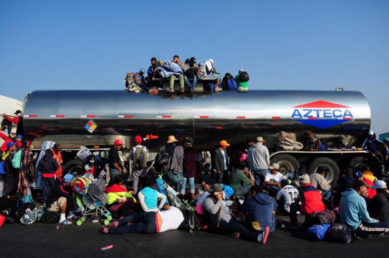 100 migrantes queretanos deportados de EE.UU. serán apoyados