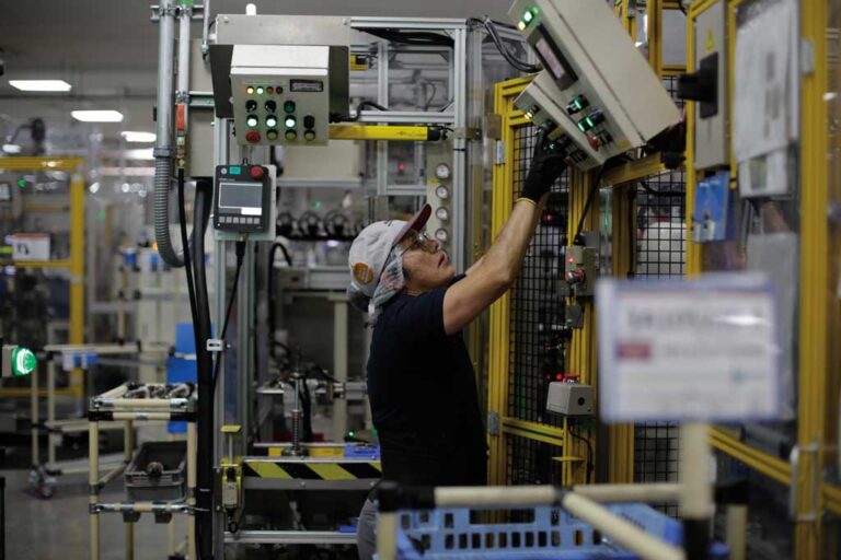 Querétaro busca diversificar su economía ante retos de 2025