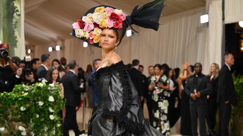 Met Gala 2025: sastrería negra, elegancia y resistencia