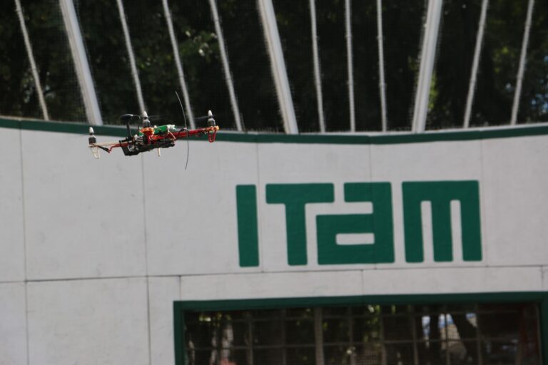 Estudiantes del ITAM denuncian omisión de autoridades escolares