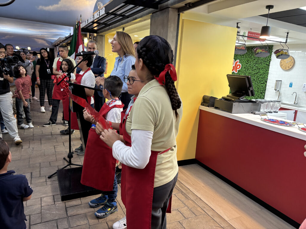 AJEMEX y KidZania promueven valores a la niñez mexicana