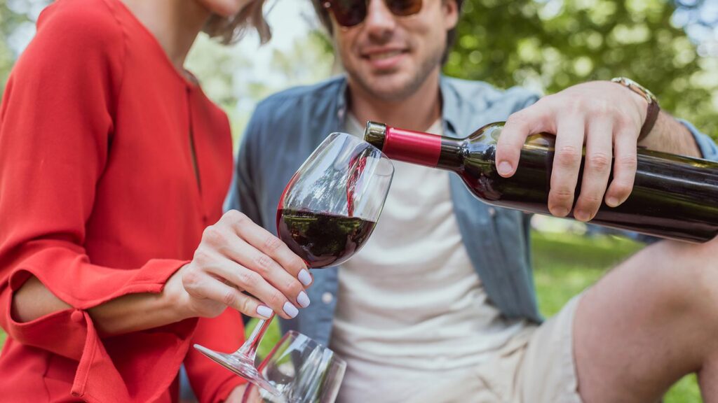 Gabriel Gadsden Carrasco analiza cómo crece el consumo de vino en jóvenes