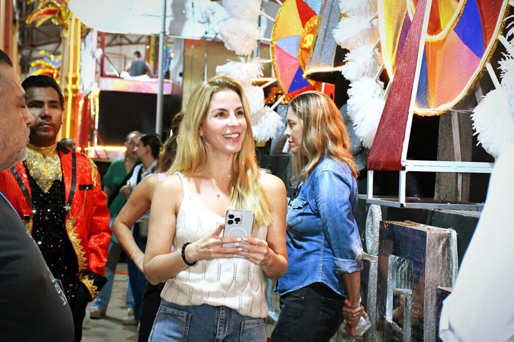 Patricia Lobeira Rodríguez celebra alegría y música en Veracruz