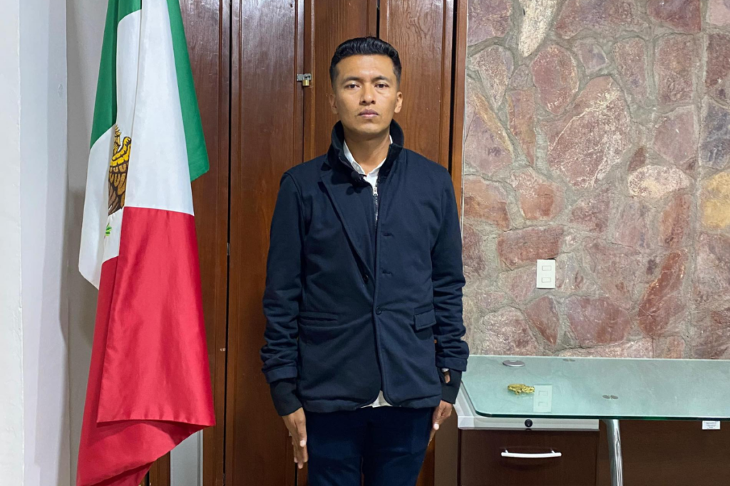 Fake news del Rolex del alcalde de Tolimán estallan