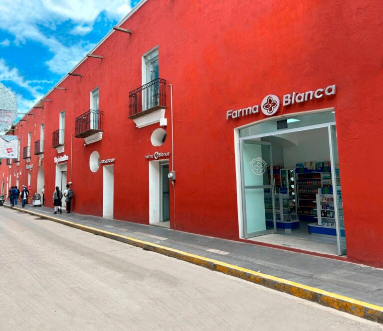FarmaBlanca transforma farmacias con tecnología para atención crónica