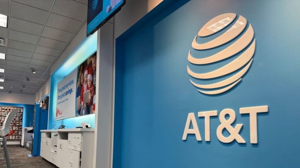 ¿Podría vender AT&T su negocio en México?