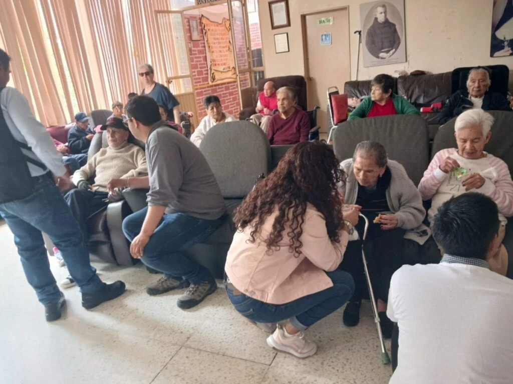 Seguritech llevó a cabo una jornada de voluntariado en el Asilo San Francisco de Asís.