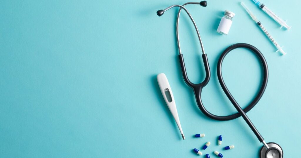 la Distribuidora de Materiales Quirúrgicos MTY SA de CV (DIMAQ) se convirtió en una de las principales compañías de la industria.