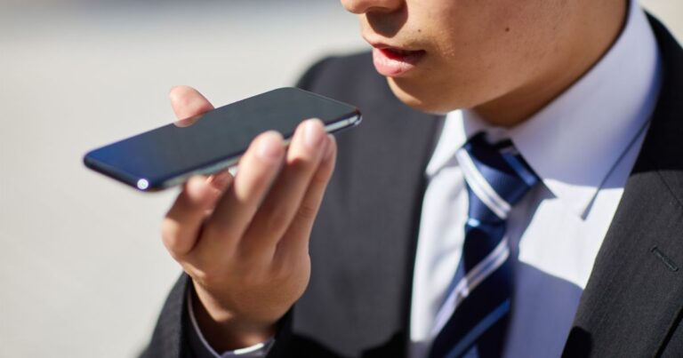 José Reynoso González, especialista en publicidad y marketing, señala que las búsquedas por voz modificaron la interacción de consumidores.