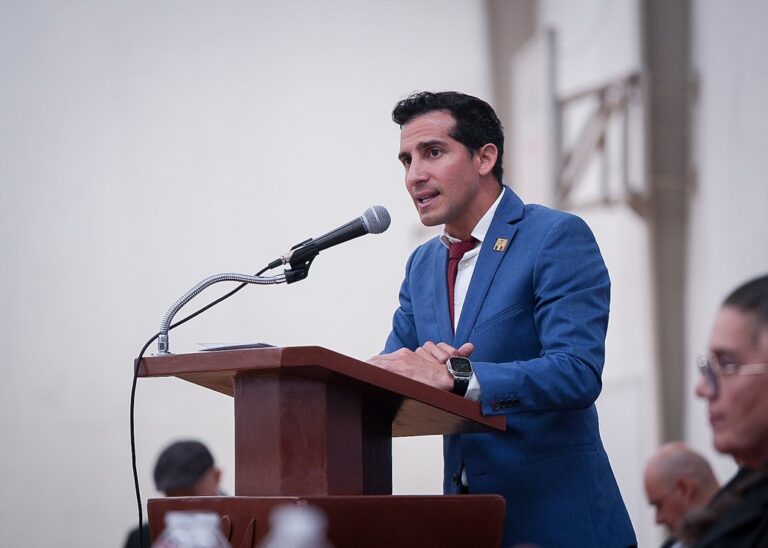 El director de la Comisión Nacional de Cultura Física y Deporte (Conade), Rommel Pacheco, habría amenazado a la exclavadista olímpica, Paola Espinosa