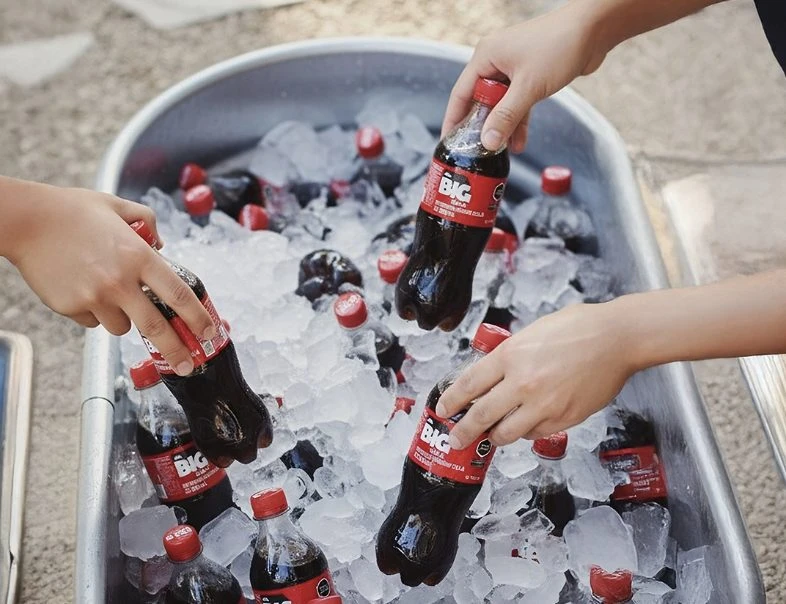 Campaña "Siéntete así de BIG" de AJEMEX y Big Cola.