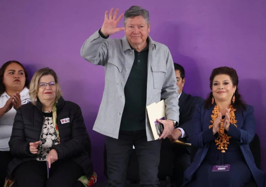 el secretario de Movilidad de la Ciudad de México, Héctor Ulises García Nieto, desactivó la huelga que planeaban realizar los trabajadores del Servicio de Transportes Eléctricos.