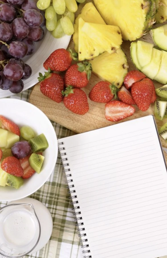 Grupo Kosmos detalla algunas acotaciones sobre las frutas en los menús saludables.
