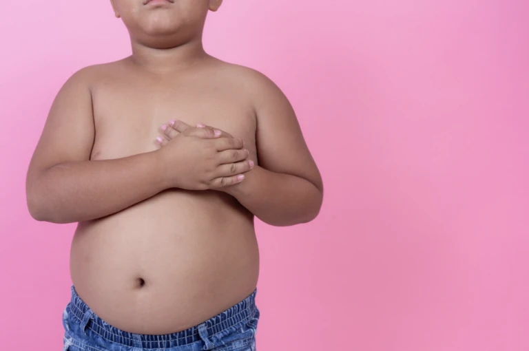 Jack Landsmanas impulsa iniciativas de prevención de obesidad infantil mediante tecnología, alimentación y atención temprana.