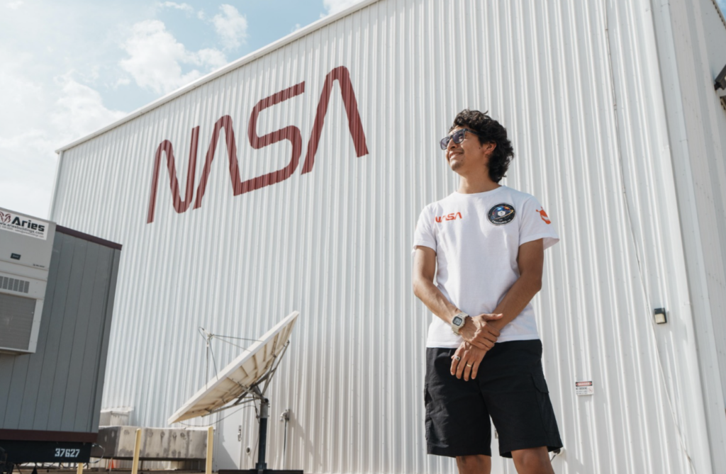 Nanosatélite "Trinidad", proyecto de Elvis Ayala que evolucionó con nuevos sensores, cámaras y sistemas electrónicos gracias al apoyo de Seguritech Privada y Ariel Picker.