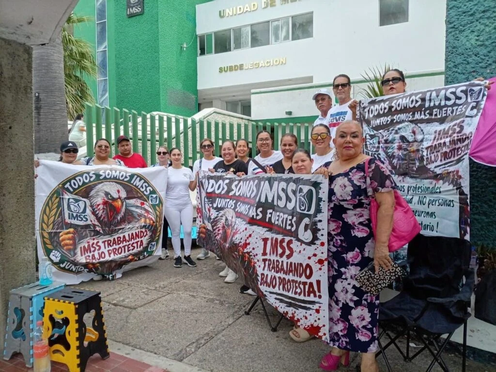 ¿En qué consisten las demandas de los trabajadores del IMSS?